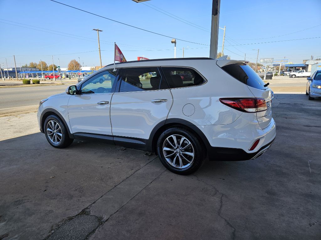 2018 Hyundai Santa Fe Image 4