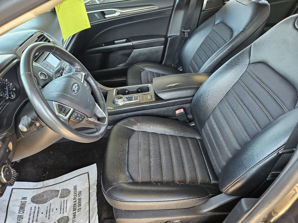 2017 Ford Fusion Image 9