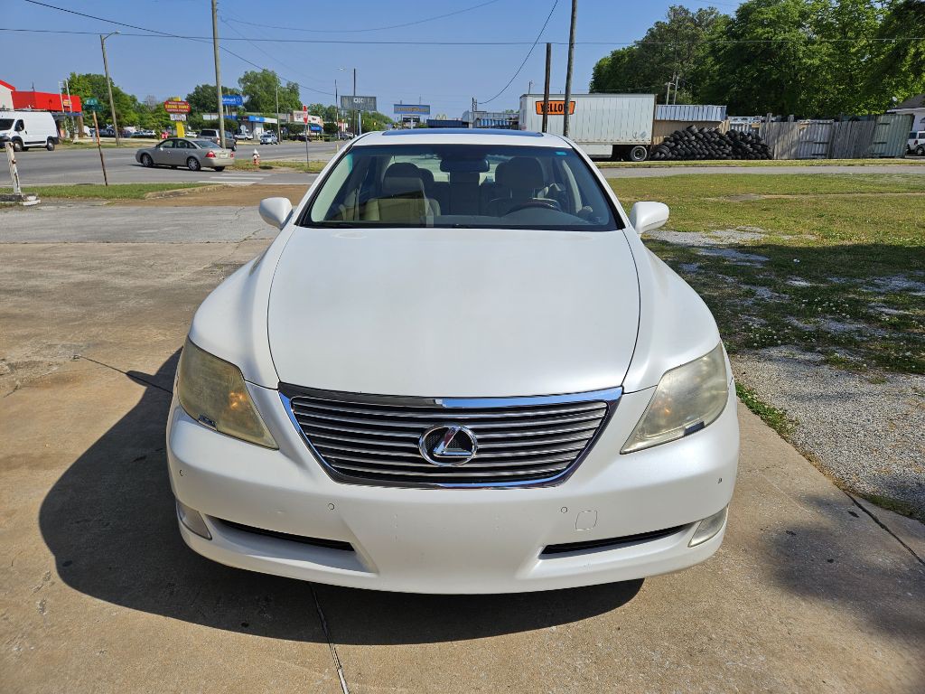 2009 Lexus LS Image 4