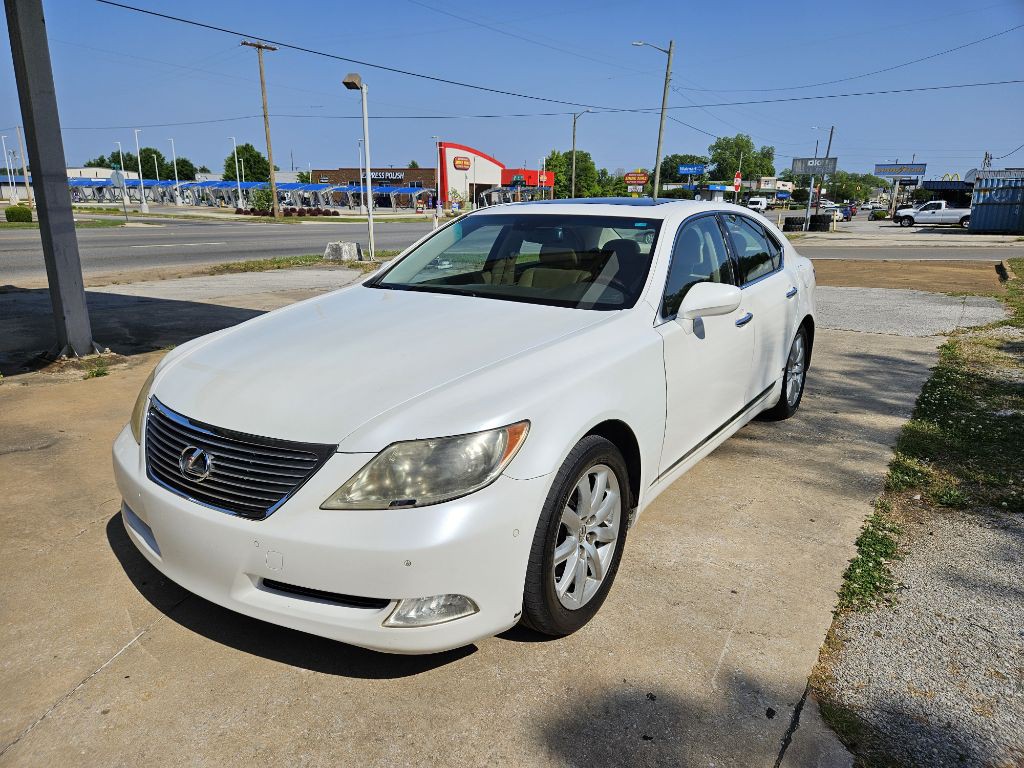 2009 Lexus LS Image 5
