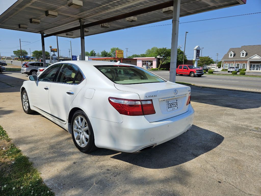 2009 Lexus LS Image 8