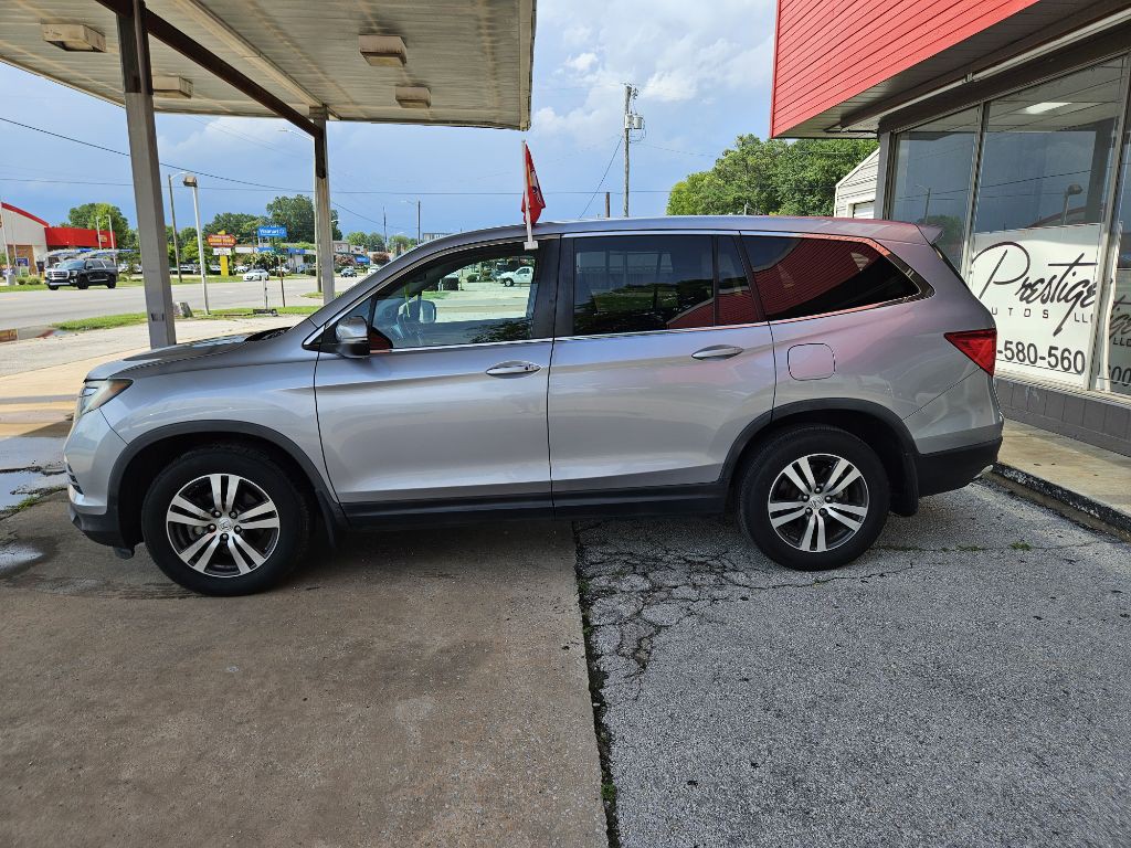 2017 Honda Pilot Image 2
