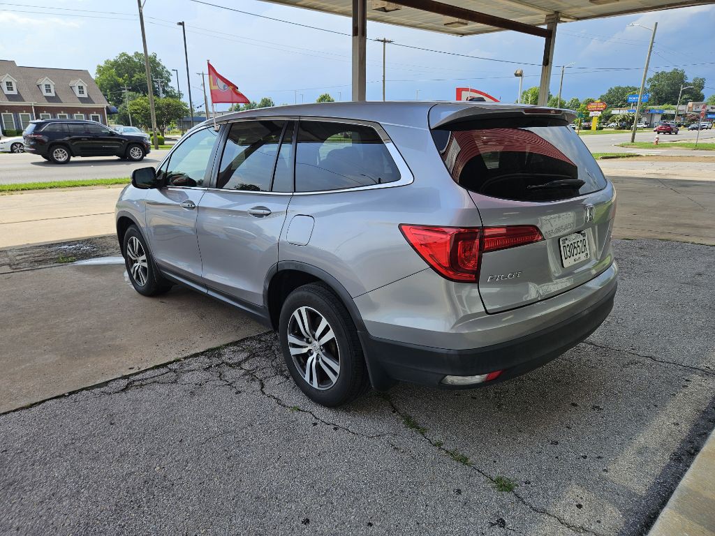 2017 Honda Pilot Image 4