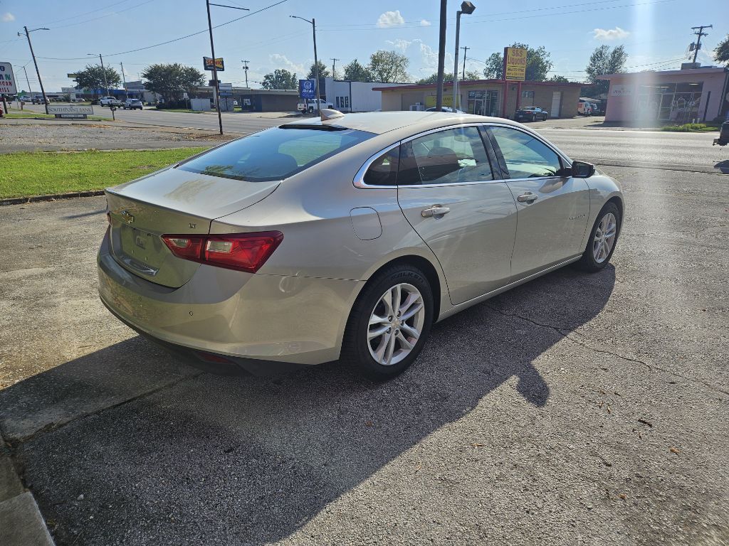 2016 Chevrolet Malibu Image 5