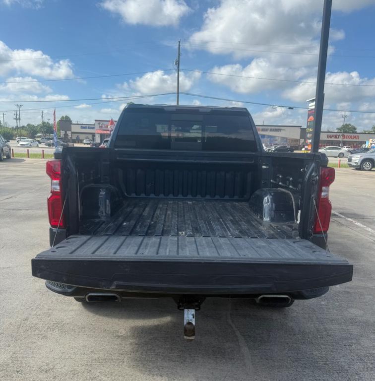 2021 Chevrolet Silverado 1500 Image 2