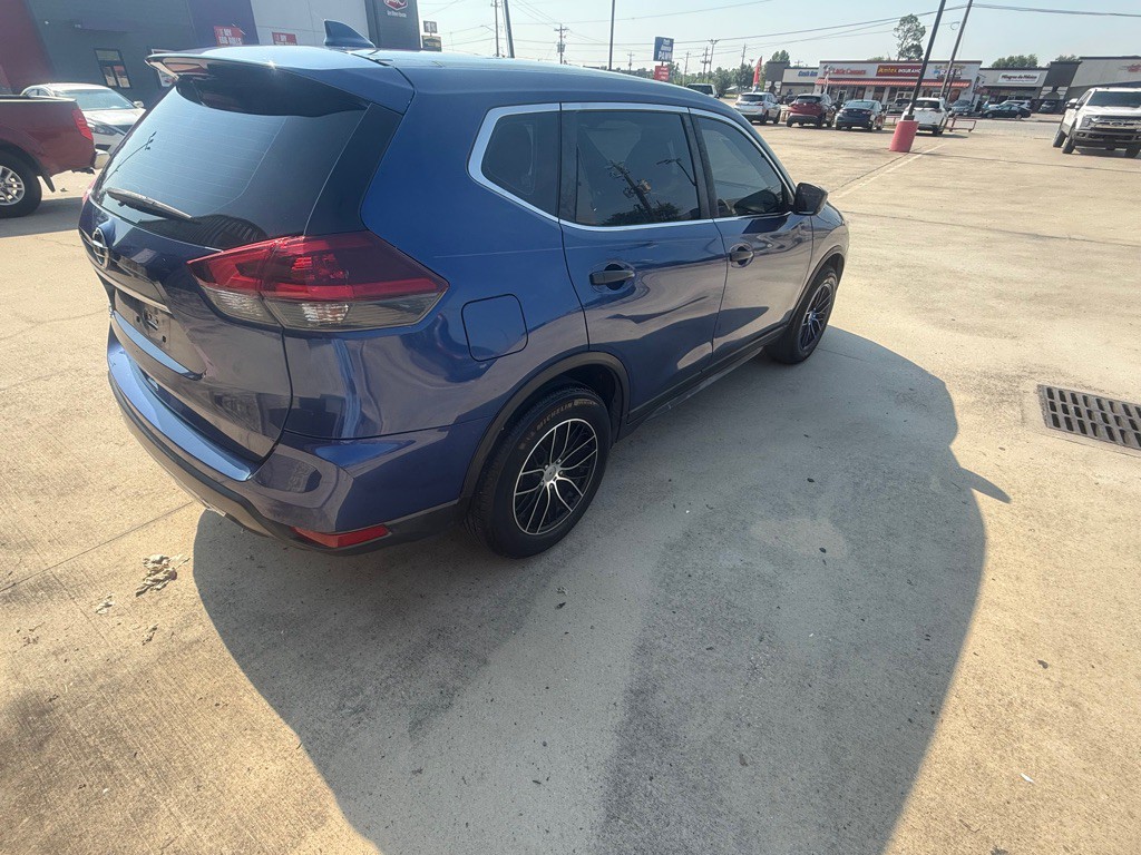 2020 Nissan Rogue Image 7