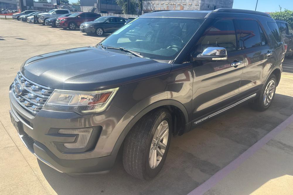 2017 Ford Explorer Image 6