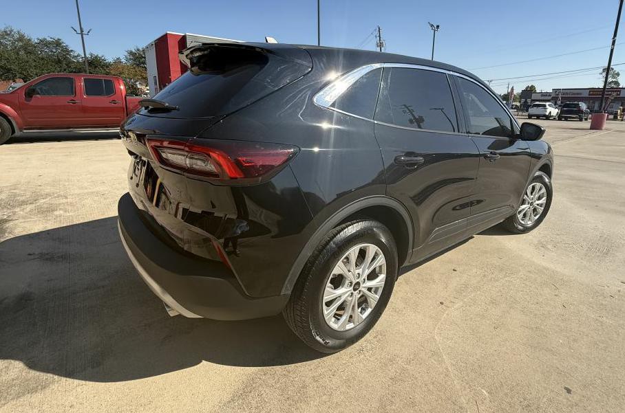 2024 Ford Escape Image 4