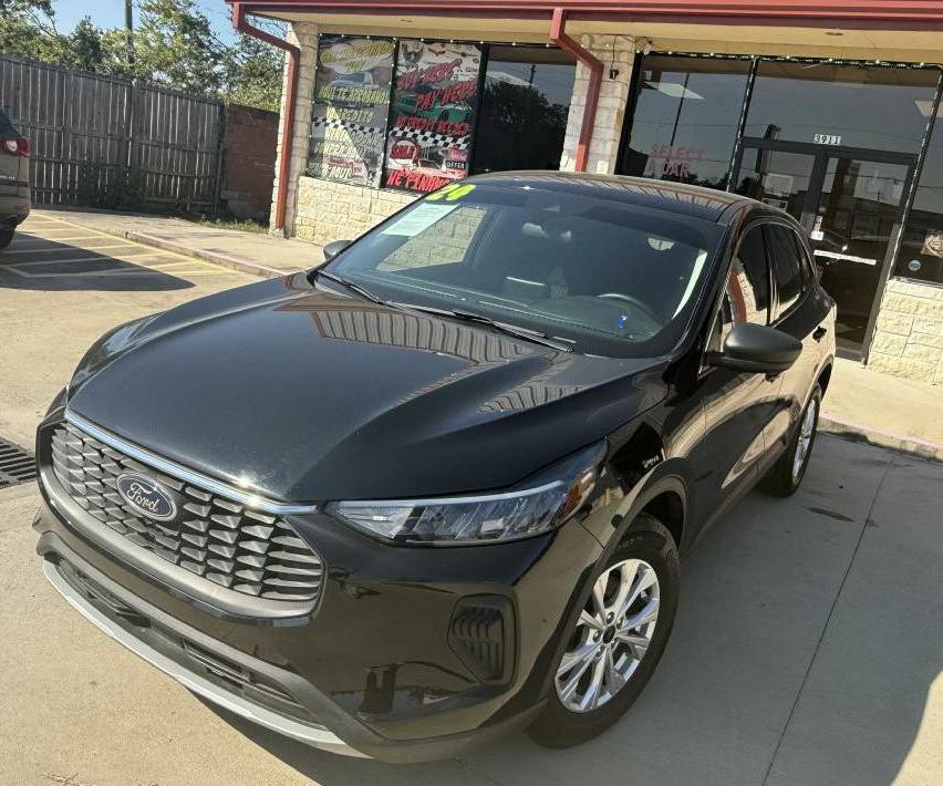 2024 Ford Escape Image 1