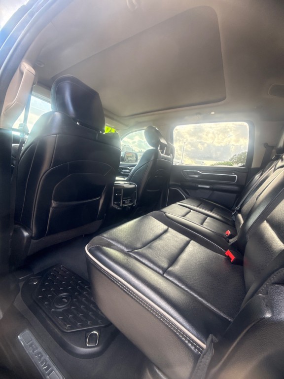 2020 RAM 1500 Image 9