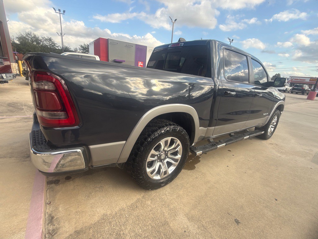 2020 RAM 1500 Image 3