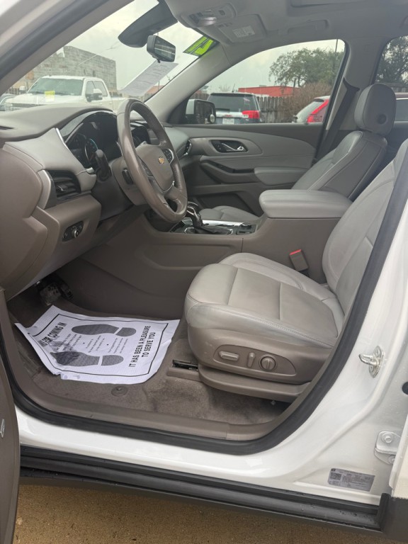 2021 Chevrolet Traverse Image 3