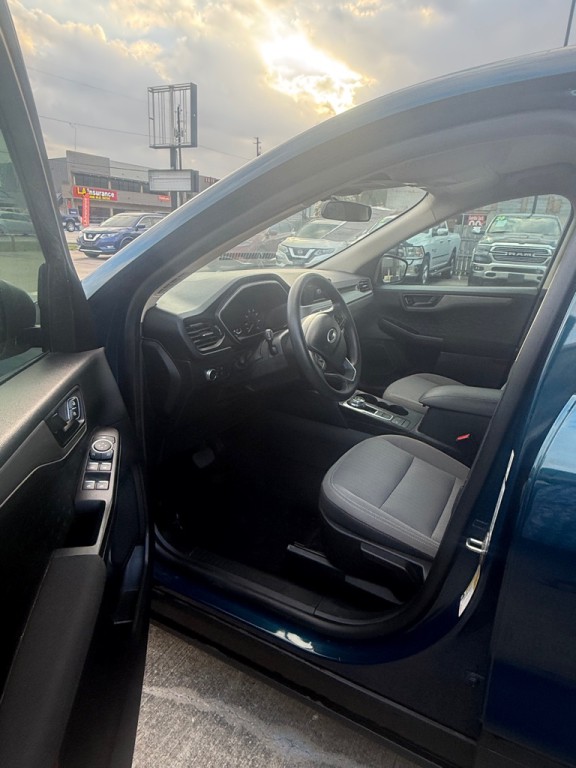 2020 Ford Escape Image 7