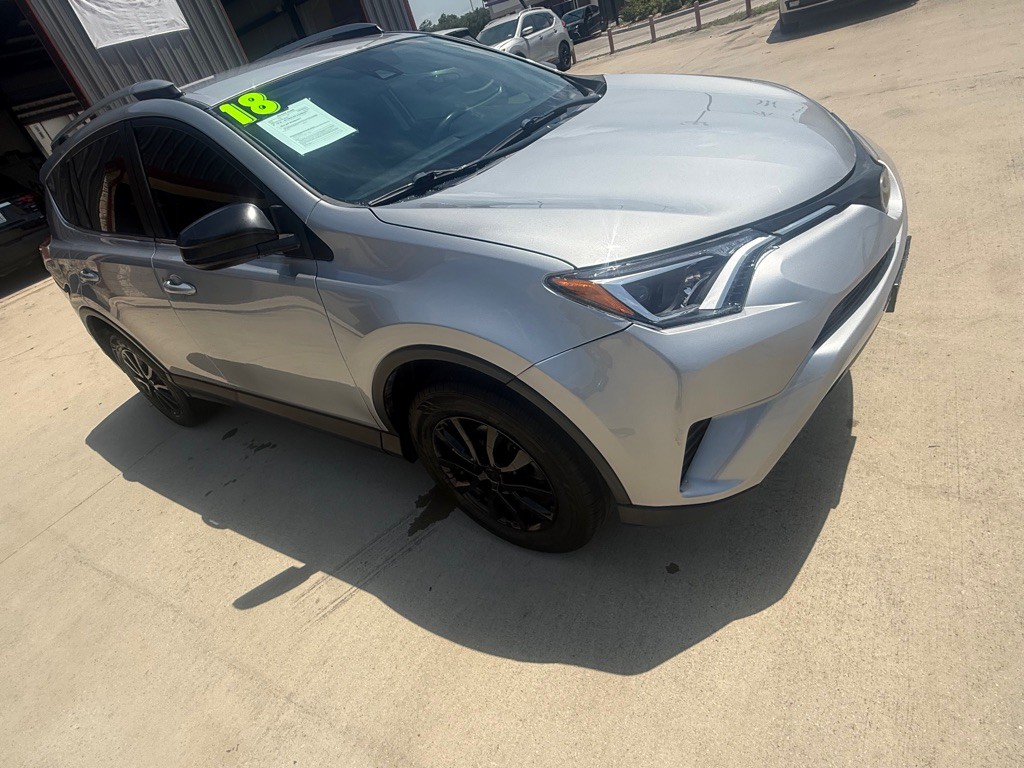 2018 Toyota Rav4 Image 6