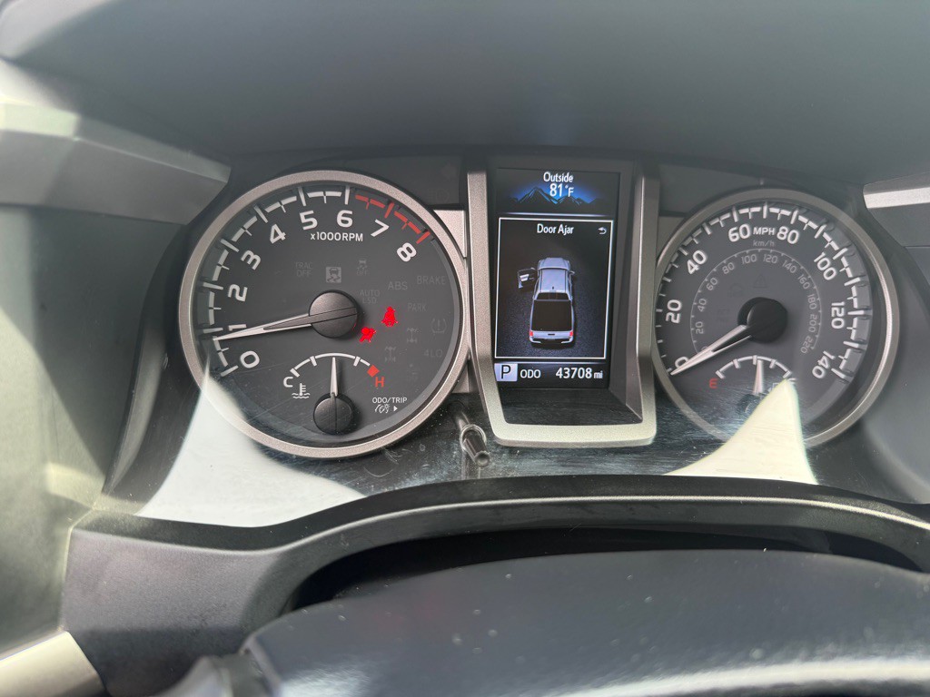 2023 Toyota Tacoma Image 8