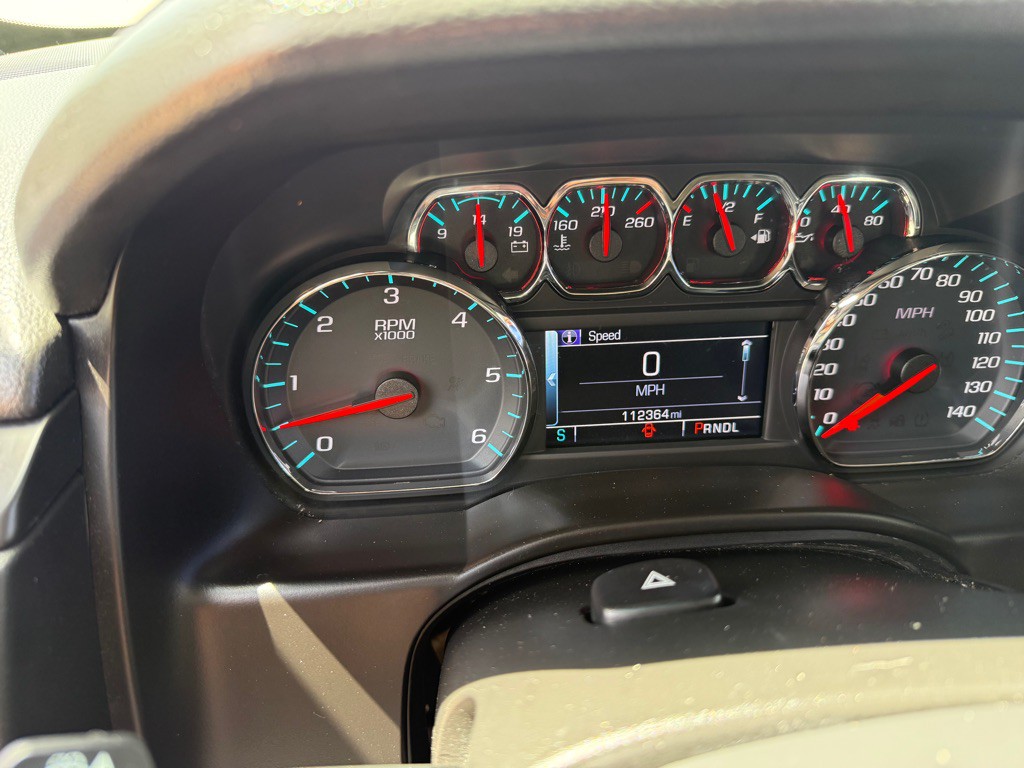 2017 Chevrolet Suburban Image 10