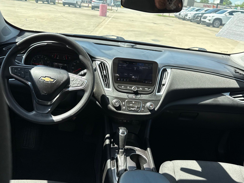 2019 Chevrolet Malibu Image 8