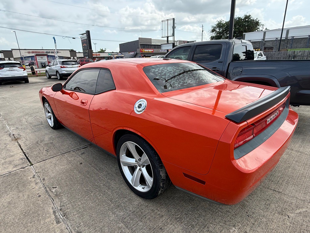 2009 Dodge Challenger Image 4