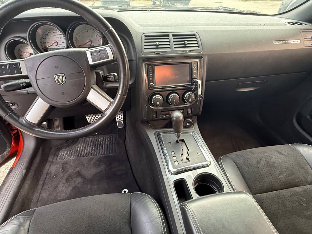 2009 Dodge Challenger Image 6