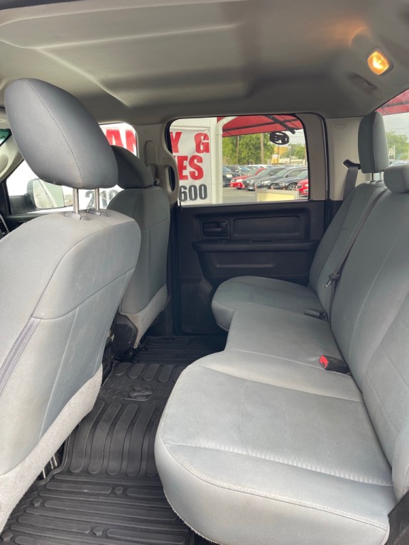2018 RAM 3500 Image 8