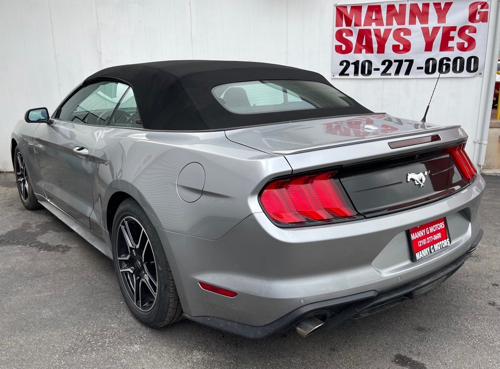 2021 Ford Mustang Image 10