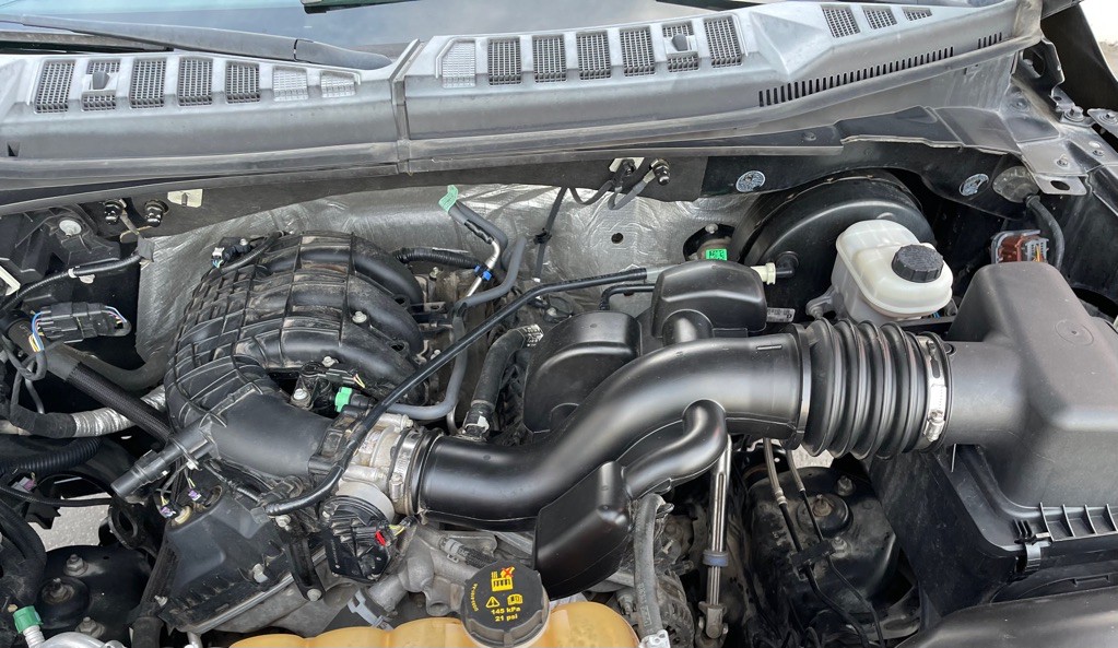 2017 Ford F-150 Image 2