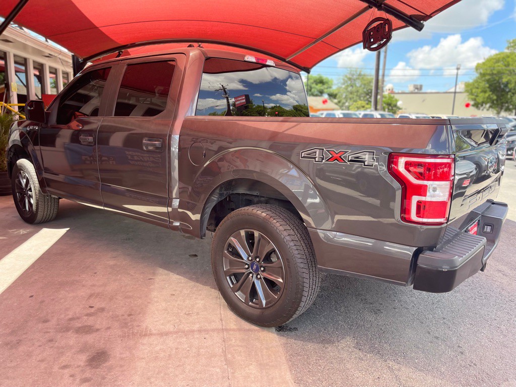 2017 Ford F-150 Image 16