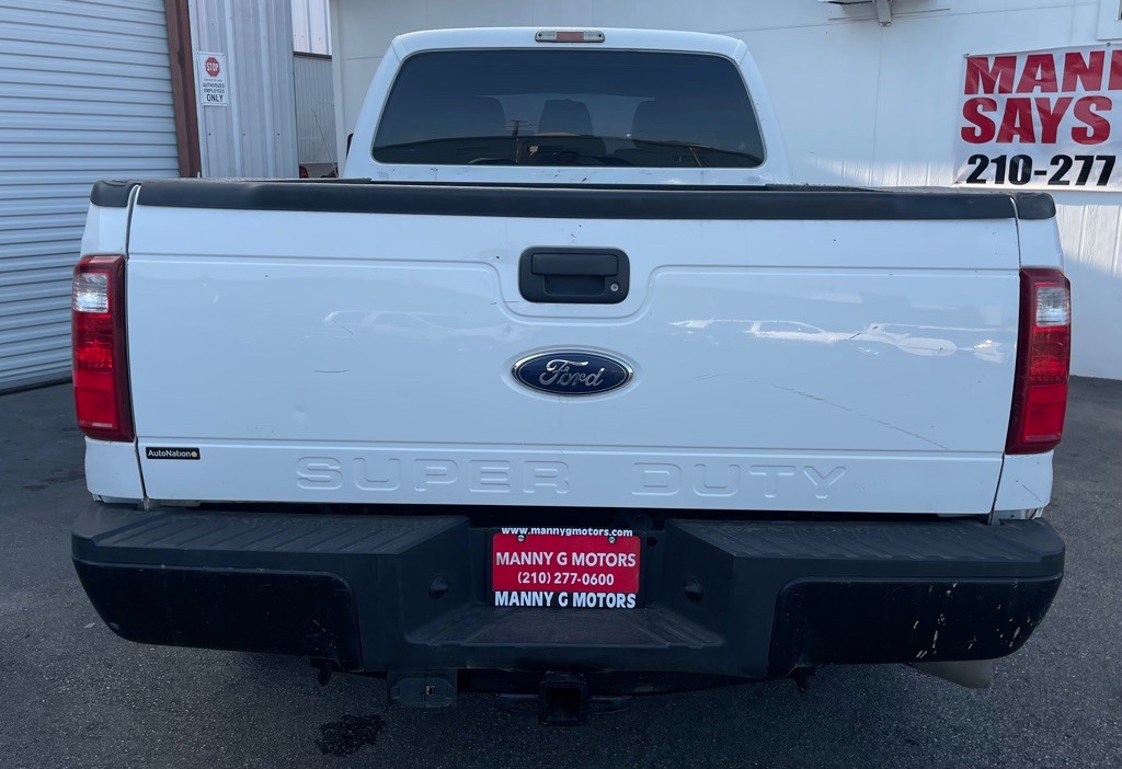 2013 Ford F-350 Image 8