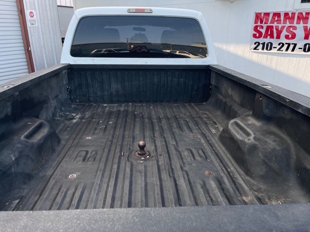 2013 Ford F-350 Image 11
