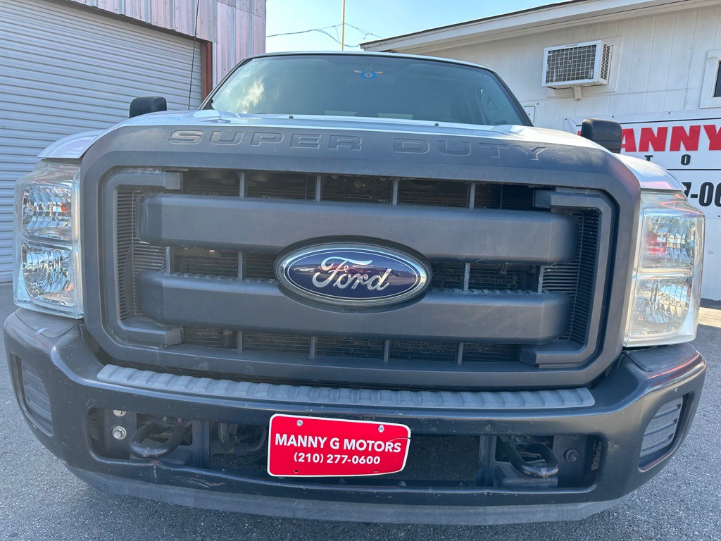 2012 Ford F-350 Image 2