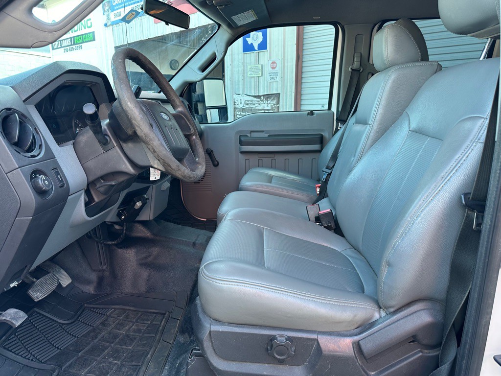 2012 Ford F-350 Image 5