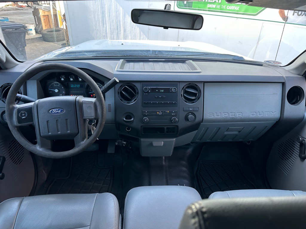 2012 Ford F-350 Image 7