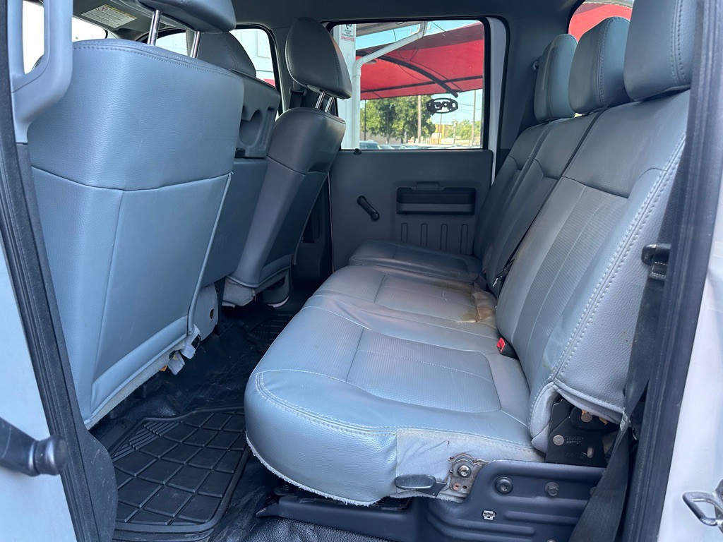 2012 Ford F-350 Image 9