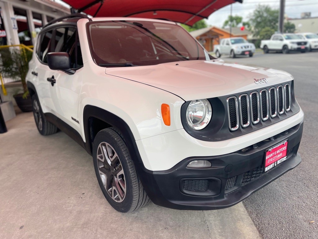 2015 Jeep Renegade Image 2