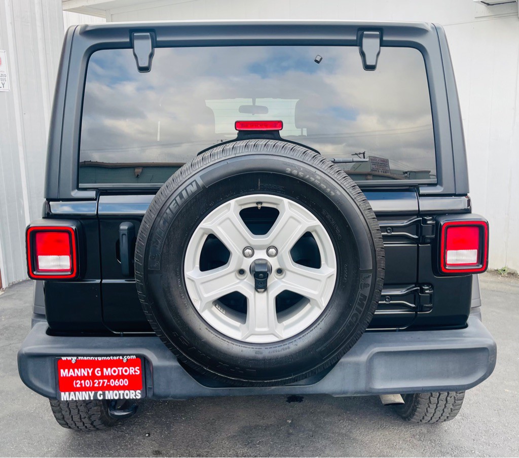 2021 Jeep Wrangler Unlimited Image 15