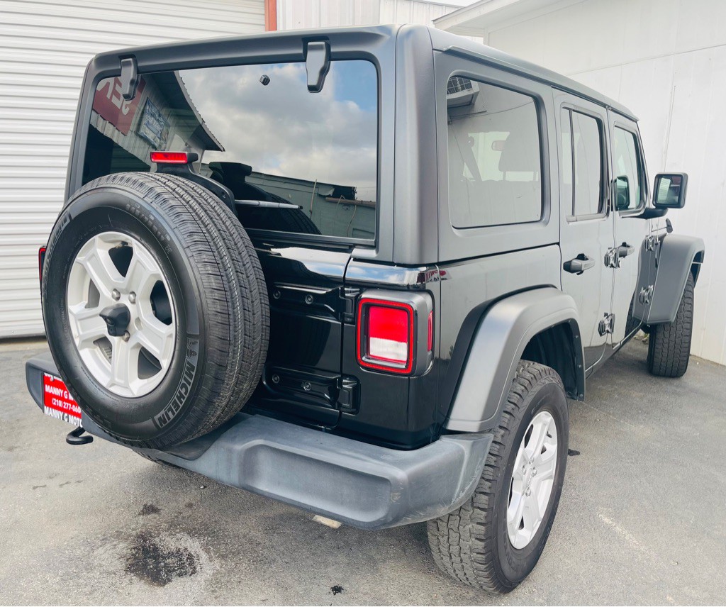 2021 Jeep Wrangler Unlimited Image 16