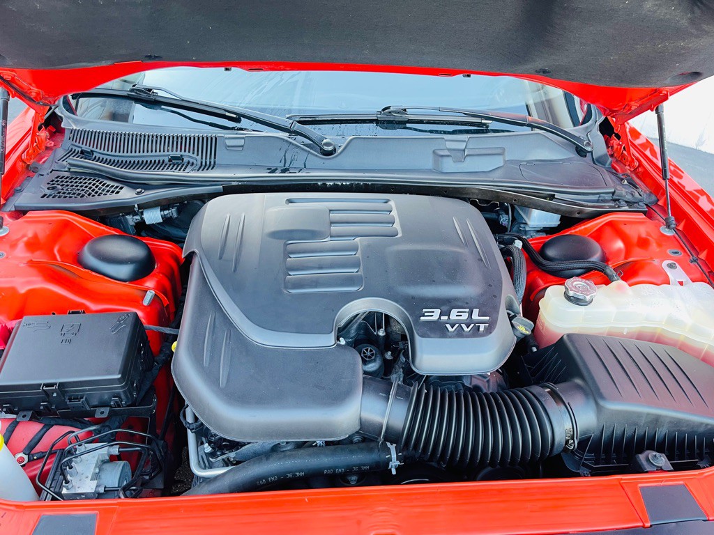 2020 Dodge Challenger Image 2