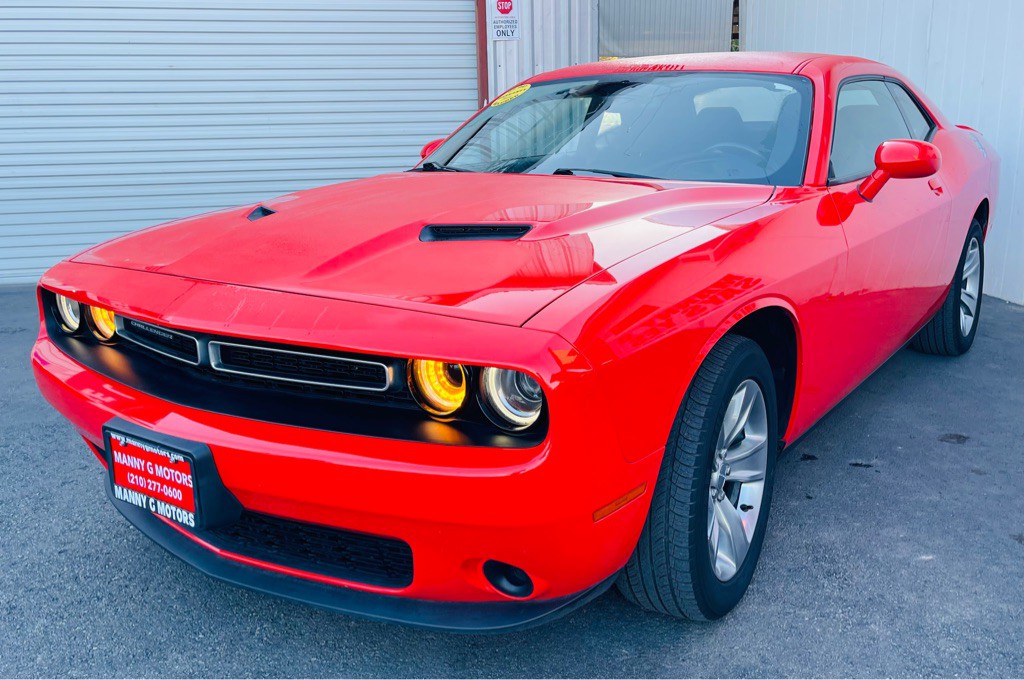 2020 Dodge Challenger Image 4