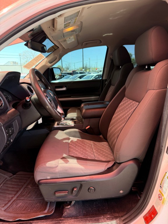 2019 Toyota Tundra Image 5