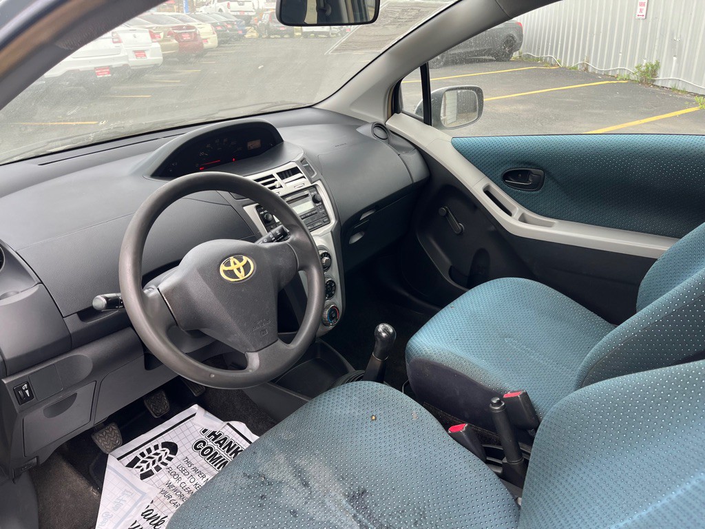 2007 Toyota Yaris Image 6