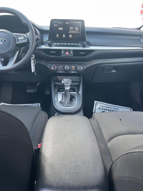 2021 Kia Forte Image 7