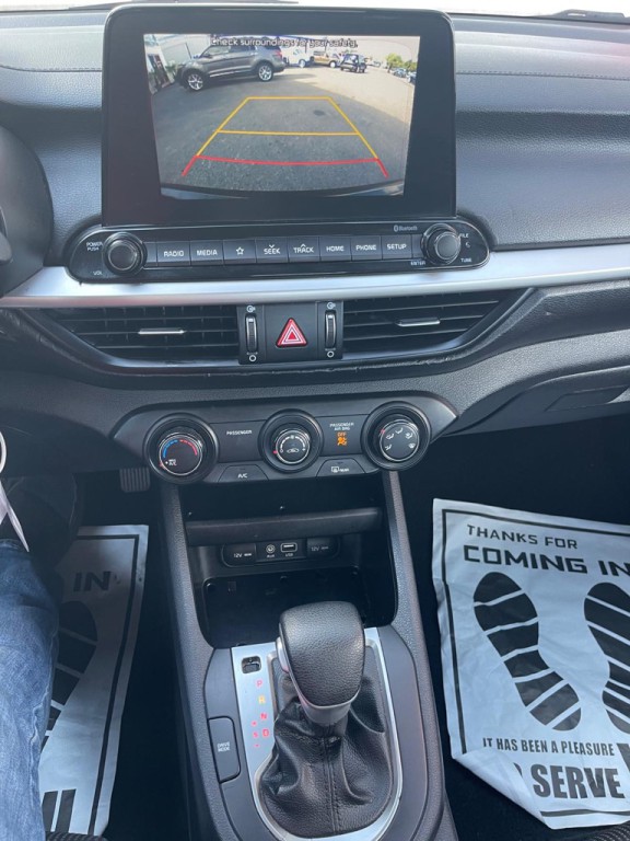 2021 Kia Forte Image 8