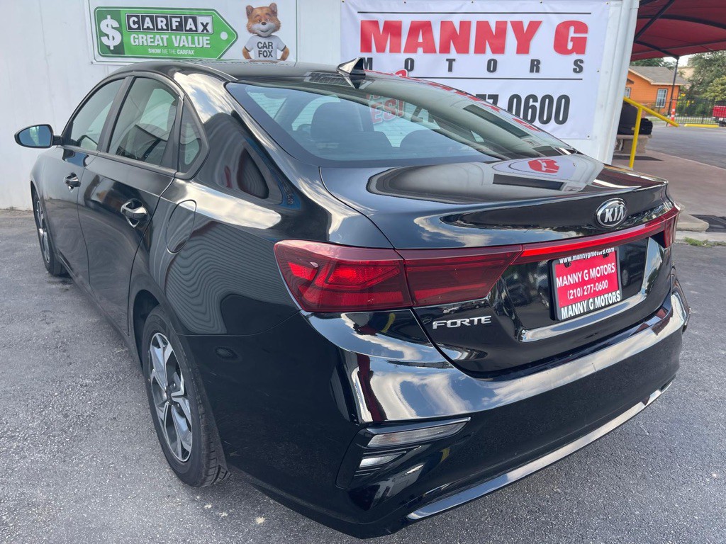 2021 Kia Forte Image 10