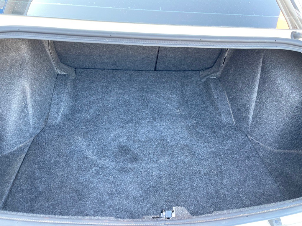 2008 Chrysler 300 Image 13