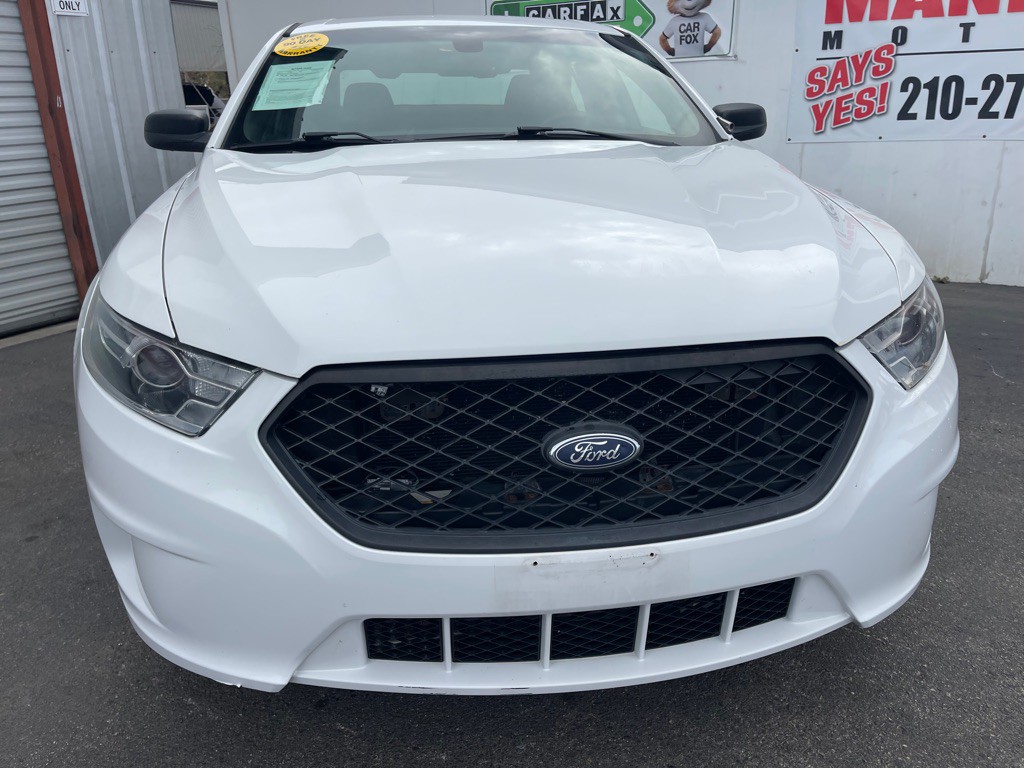 2018 Ford Taurus Image 2