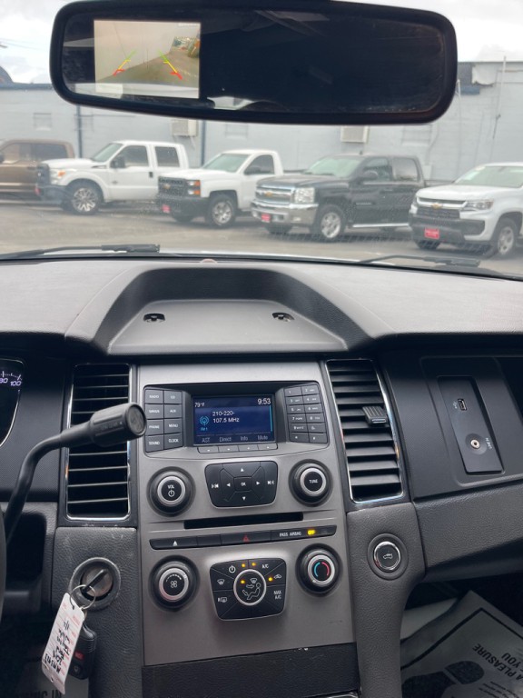 2018 Ford Taurus Image 10
