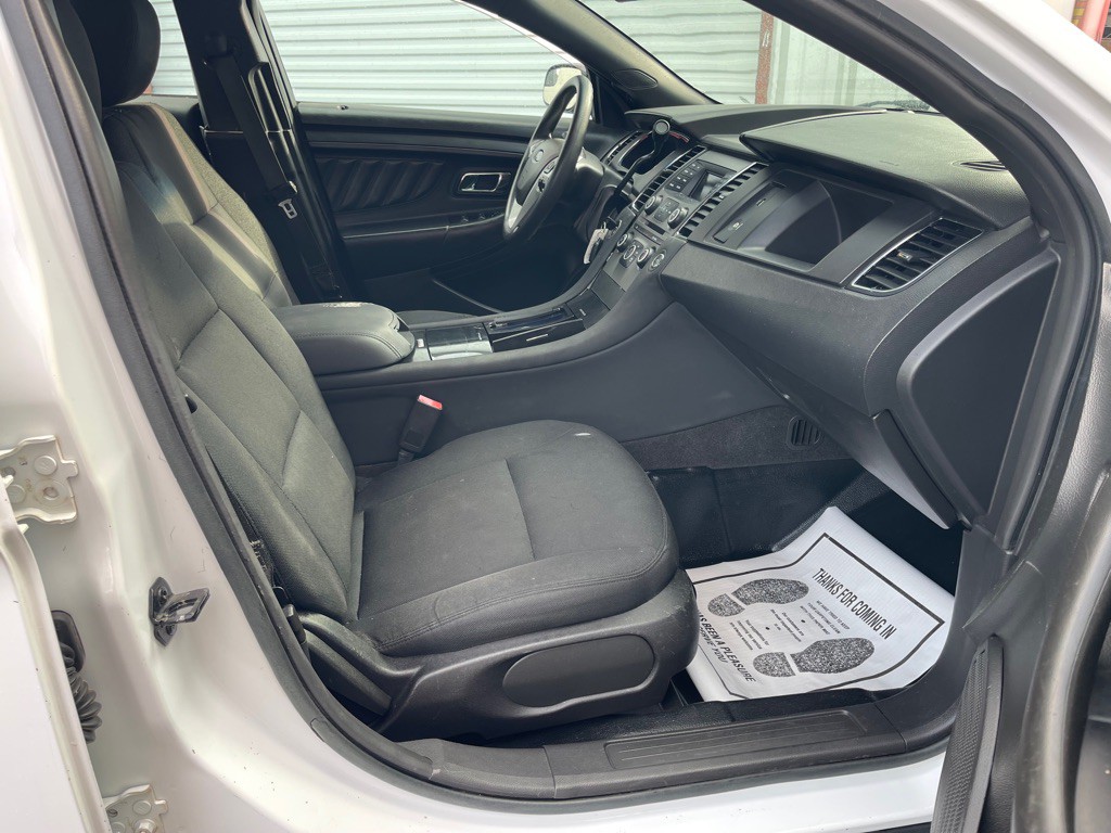 2018 Ford Taurus Image 14