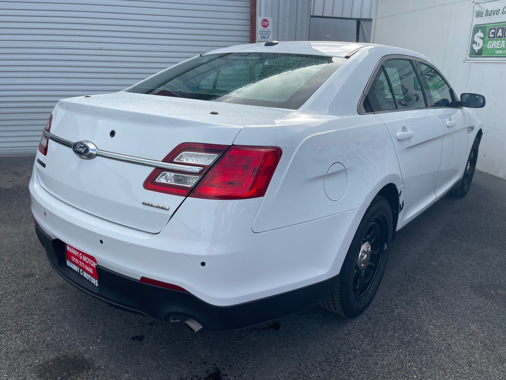 2018 Ford Taurus Image 16