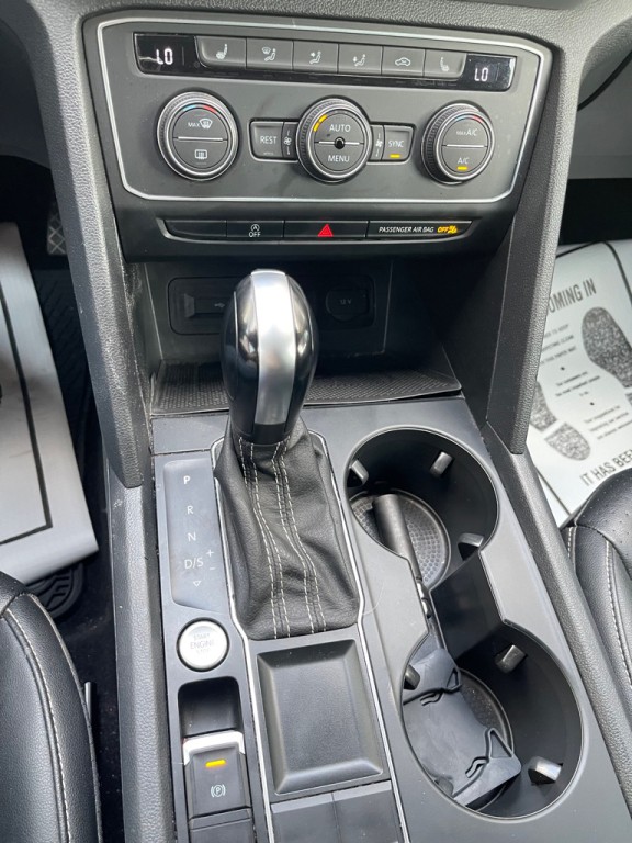 2021 Volkswagen Atlas Image 7