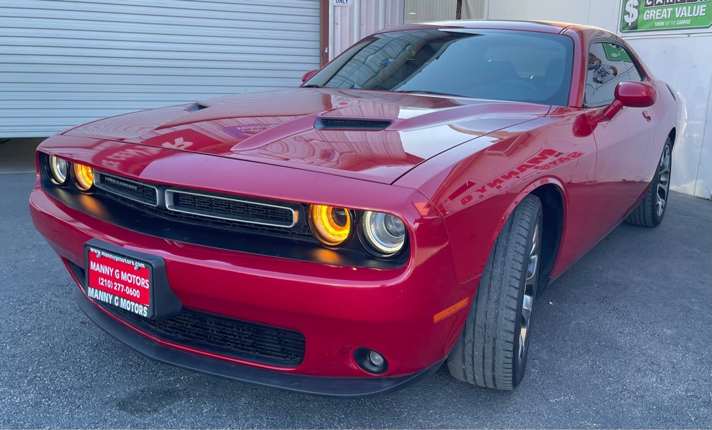 2016 Dodge Challenger Image 3